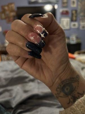 Beautiful midnight blue nails