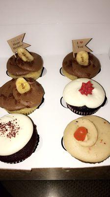 Red velvet, gingerbread (seasonal), banana Nutella (monthly special)