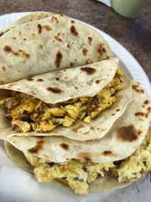 Bacon & Egg Breakfast Tacos