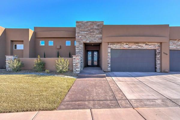 Custom southwest style home. Located in Sand Hollow in Southern Utah | By Dennis Miller Homes