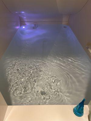 Float tank