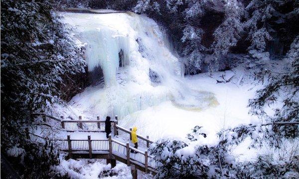 Swallow Falls State Park. Meuddy Creek Falls is seen on the snowshoeing tour.