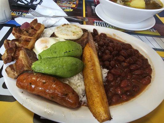 Mini bandeja paisa