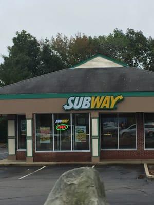 Brockton Subway -- 666 Oak Street, Brockton           Storefront