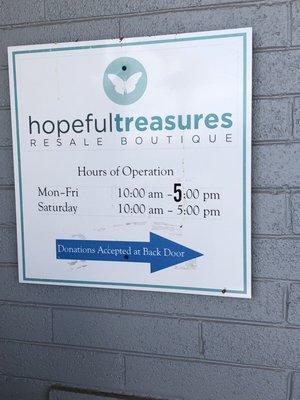 Hopeful Treasures Resale Boutique