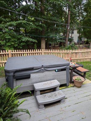 No trees overhanging tub.