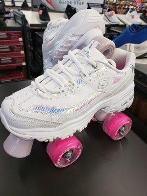 Adult skates.