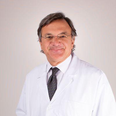 Dr. Christopher R. Perkins, M.D. Oncologist, Founder