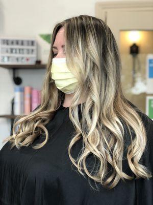 Highlights over balayage