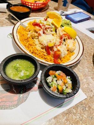 Garlic shrimp with pineapple