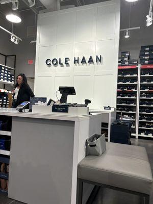 Cole Haan Outlet