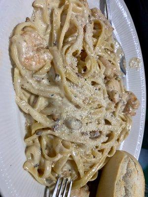 Shrimp Alfredo