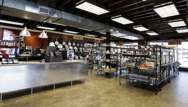 located at 3141 Frederick Ave, our Baltimore Showroom is fully stocked with an assortment of smallwares and commercial equipment!