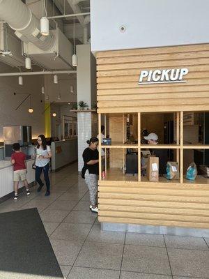 Pick up area