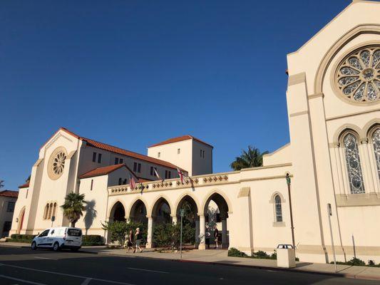 Glorious arcade and entry