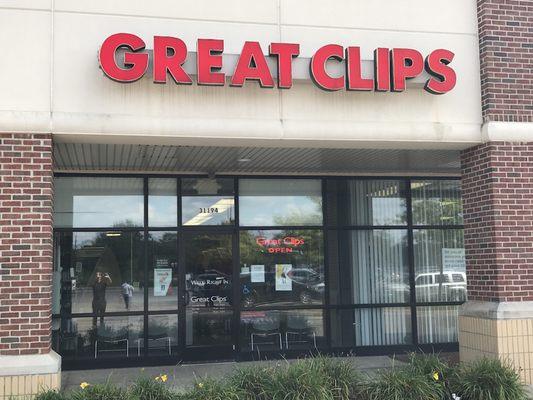 The Novi Great Clips at 31194 Beck Road looks forward to caring for your hair care needs.