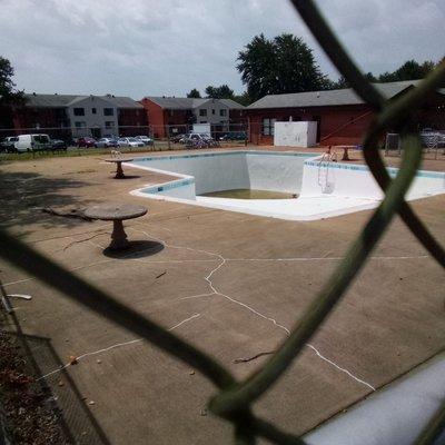 Pool has been closed at Country Club Greens Condominiums in Leesburg since 2019 because the HOA doesn't want to spend the money to repair it