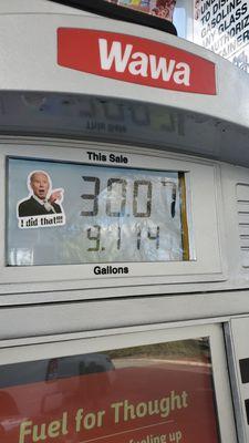 Now the gas station has become political