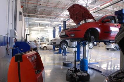 Oil change Lake Forest, CA