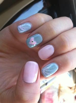 perfectly painted gel nails!