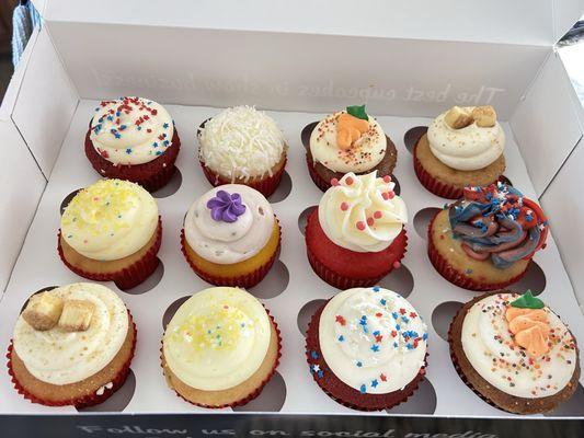 Dozen Cupcakes $35