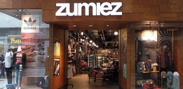 Zumiez