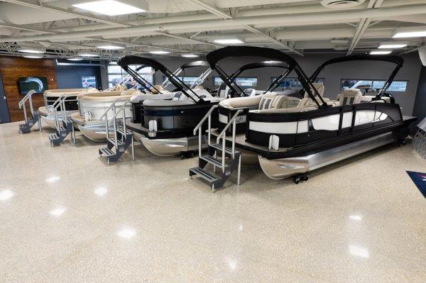 Barletta Pontoons showroom