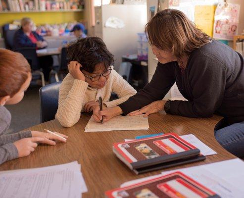 Small classes guarantee one-on-one attention from teachers.