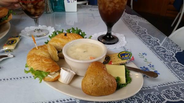 We had the delite plate for lunch. Today's soup is Creamy Potato and I  had the chicken salad on a croissant.