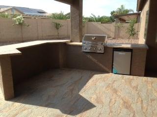 outdoor kitchen