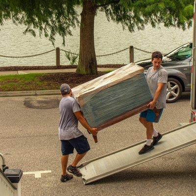 Low Country Moving Specialists