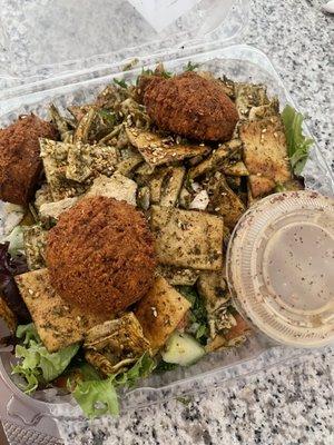 Fattoush salad with falafel