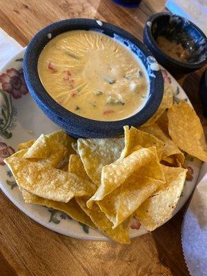 Chips and queso