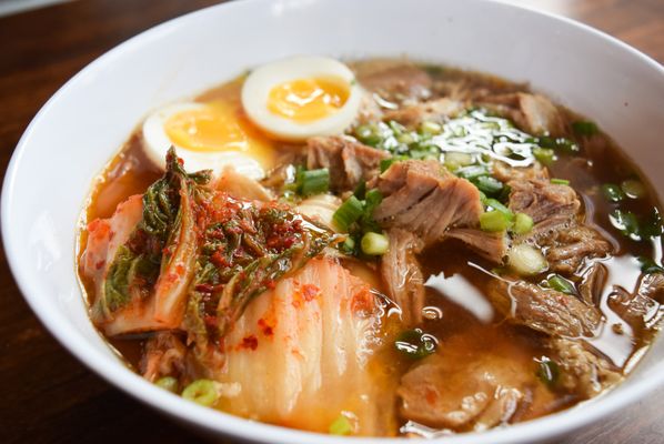 miso kimchi ramen // slurp worthy