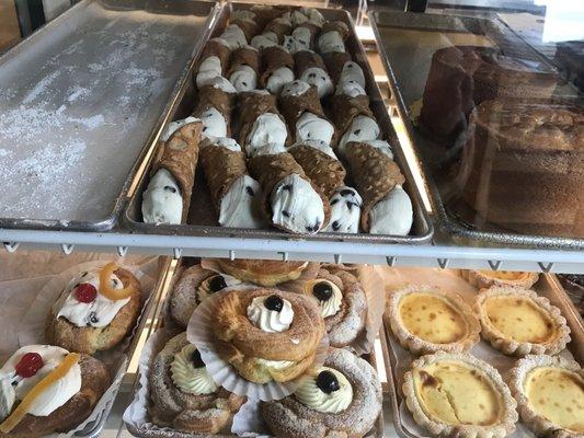 Today's special buy a sandwich get a cannoli for $2