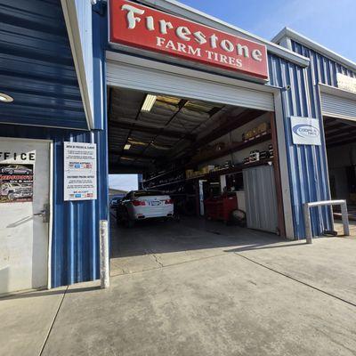 Ramon's Tire & Auto Service