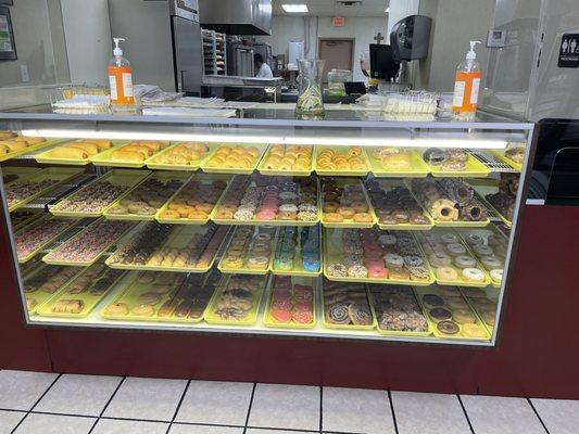 Best donuts in cedar hill! Served hot