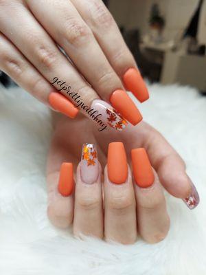 Beautiful fall nails