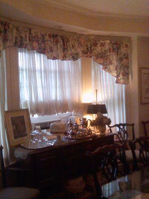 A sunlit 5 Course  Breakfast in our 18th 
century Dining Room