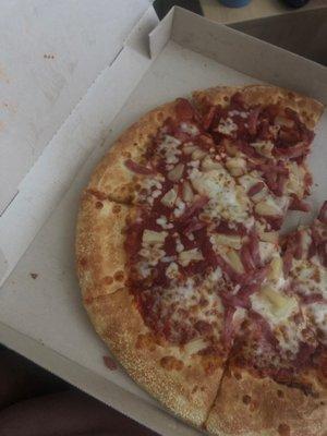 Hawaiian pizza