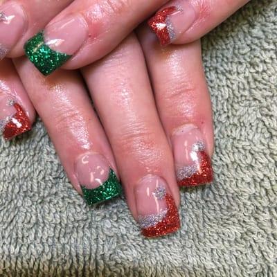 Santa nails by Tiffany