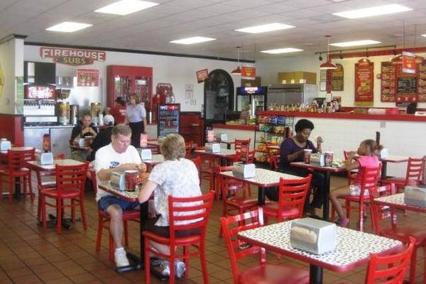 Firehouse Subs - Panama City, FL on 23rd St: Dining Room