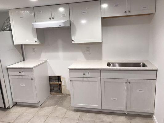 Iced White Quartz Countertops