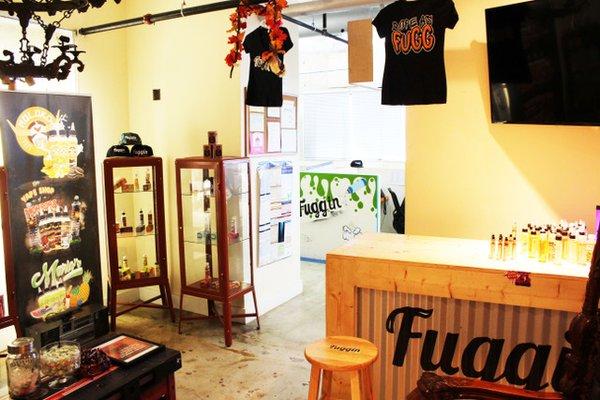 Welcome to Fuggin Vapor!! Located in sunny Miami Beach. Vape On!