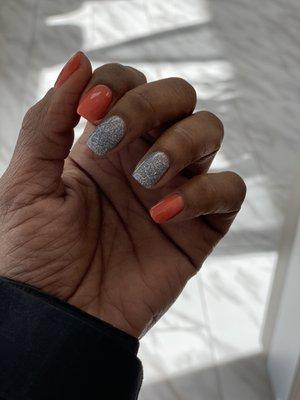 SNS/dip manicure