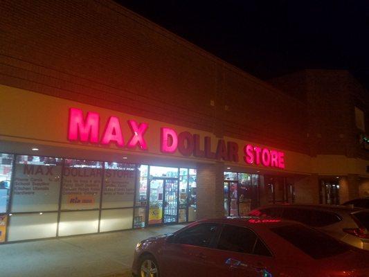 Max Dollar Store