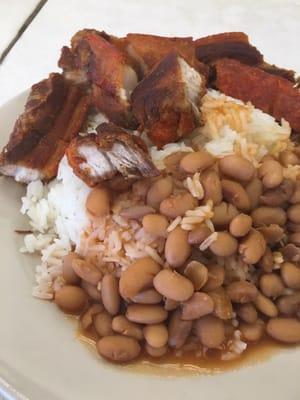 Arroz Blanco, Habichuelas , Chicharron