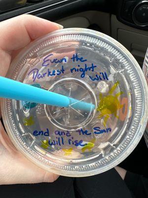 I love this store and the positive affirmations/quotes that are being put onto the lids. They make my day!