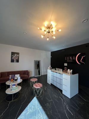 Luna Med Spa