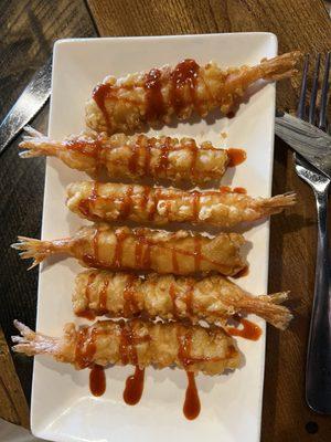 Fried shrimp with sriracha.